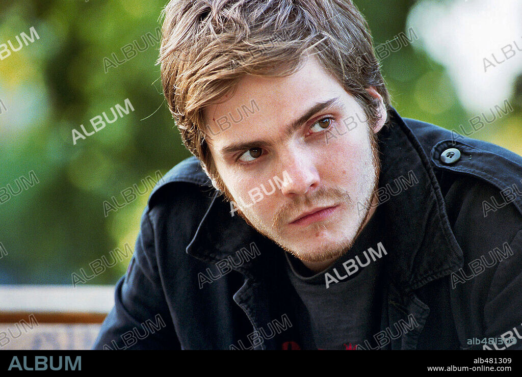 DANIEL BRUHL in DIE FETTEN JAHRE SIND VORBEI, 2004, unter der Regie von HANS WEINGARTNER. Copyright Y3 FILM.