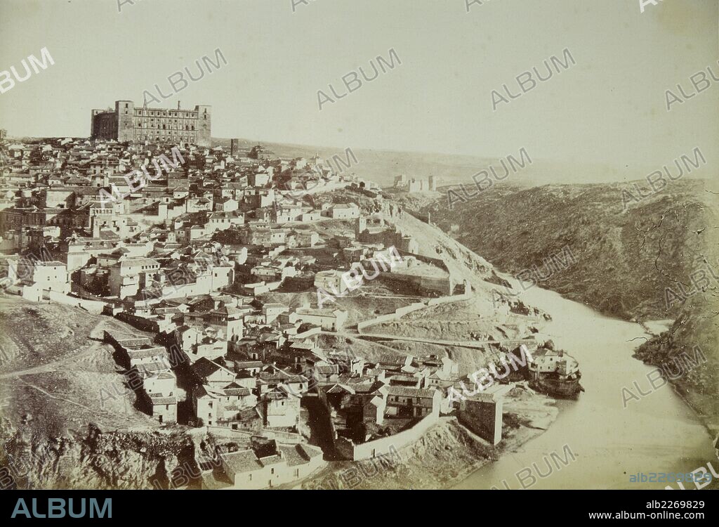 Toledo, Panorámica desde el sur y Alcázar.