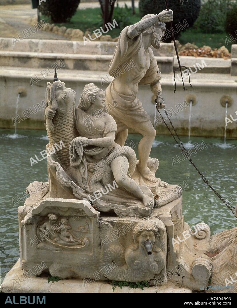 FUENTE DEL REY-ESCULTURA DE NEPTUNO.