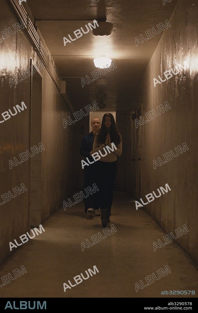 ANYA TAYLOR-JOY dans SPLIT, 2016, réalisé par M. NIGHT SHYAMALAN. Copyright BLINDING EDGE PICTURES/BLUMHOUSE PRODUCTIONS.