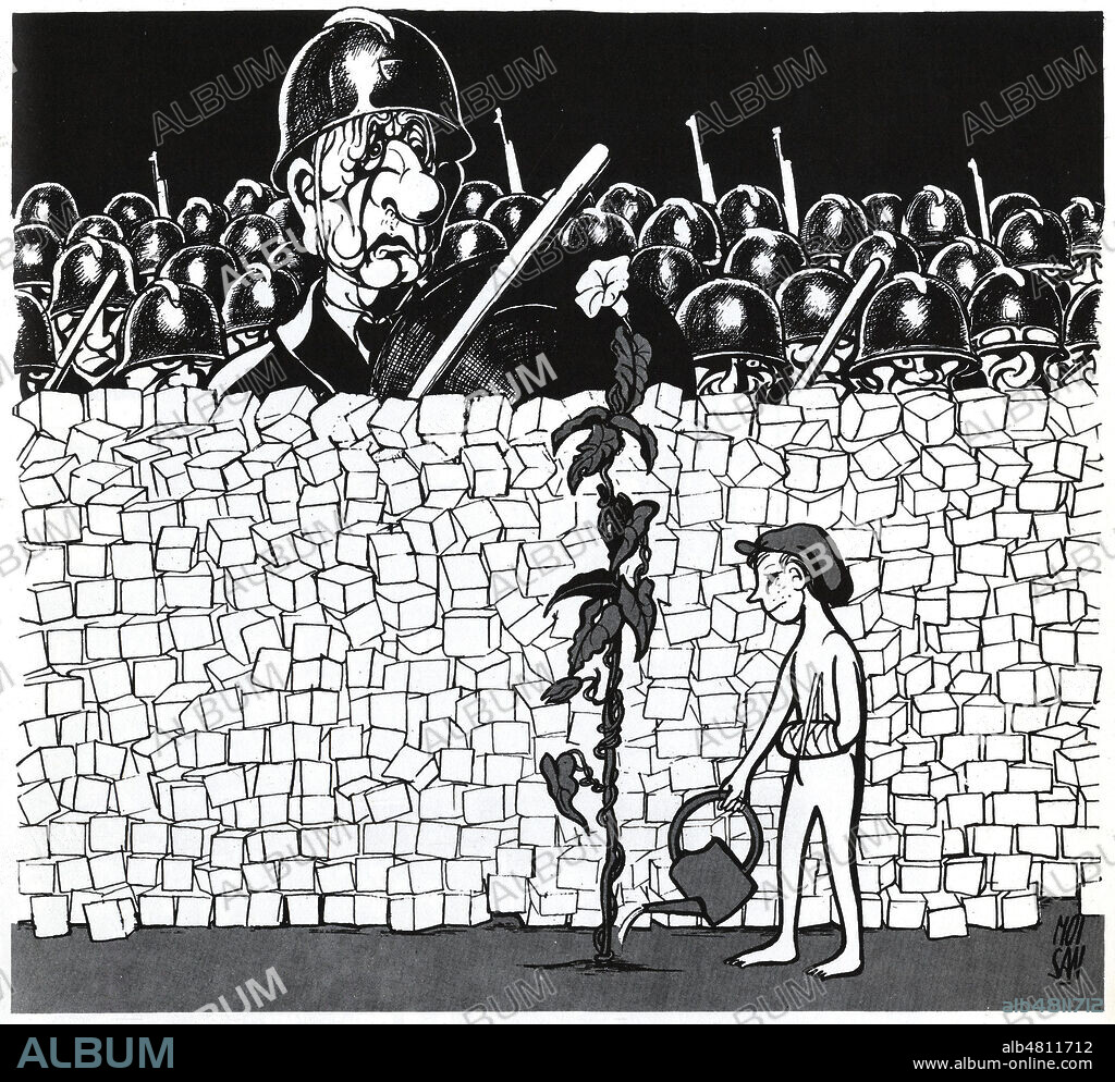 ROLAND MOISAN. Un monome, Non sire, une revolution. (Le president Charles de GAULLE (1890-1970) en policier derriere une barricade de mai 1968devant laquelle un Gavroche blesse arrose un liseron). Caricature de MOISAN (1907-1987=ADAGP) paru dans le Canard enchaine et repris dans Dix Ans d'Histoire en Cent Dessins de 1968. ADAGP. Credit : Collection Jonas/Kharbine-Tapabor.