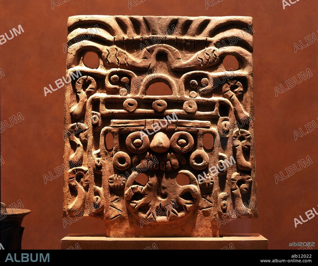 Mexico.Mexico D.F. .Museo Nacional de Antropologia.Ceramica del Dios de las Tormentas.Cultura de Teotihuacan.