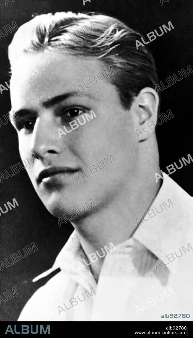 MARLON BRANDO. Marlon Brandon con 17 años de edad. 1941