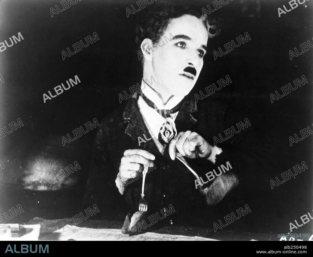 CHARLIE CHAPLIN en LA QUIMERA DEL ORO, 1925 (THE GOLD RUSH), dirigida por CHARLES CHAPLIN. Copyright UNITED ARTISTS.