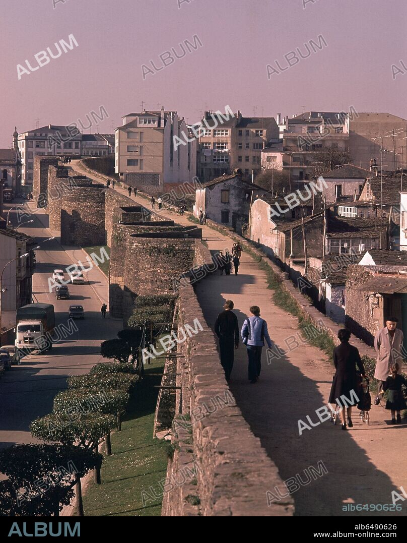 MURALLA ROMANA DE LUGO - SIGLO II.