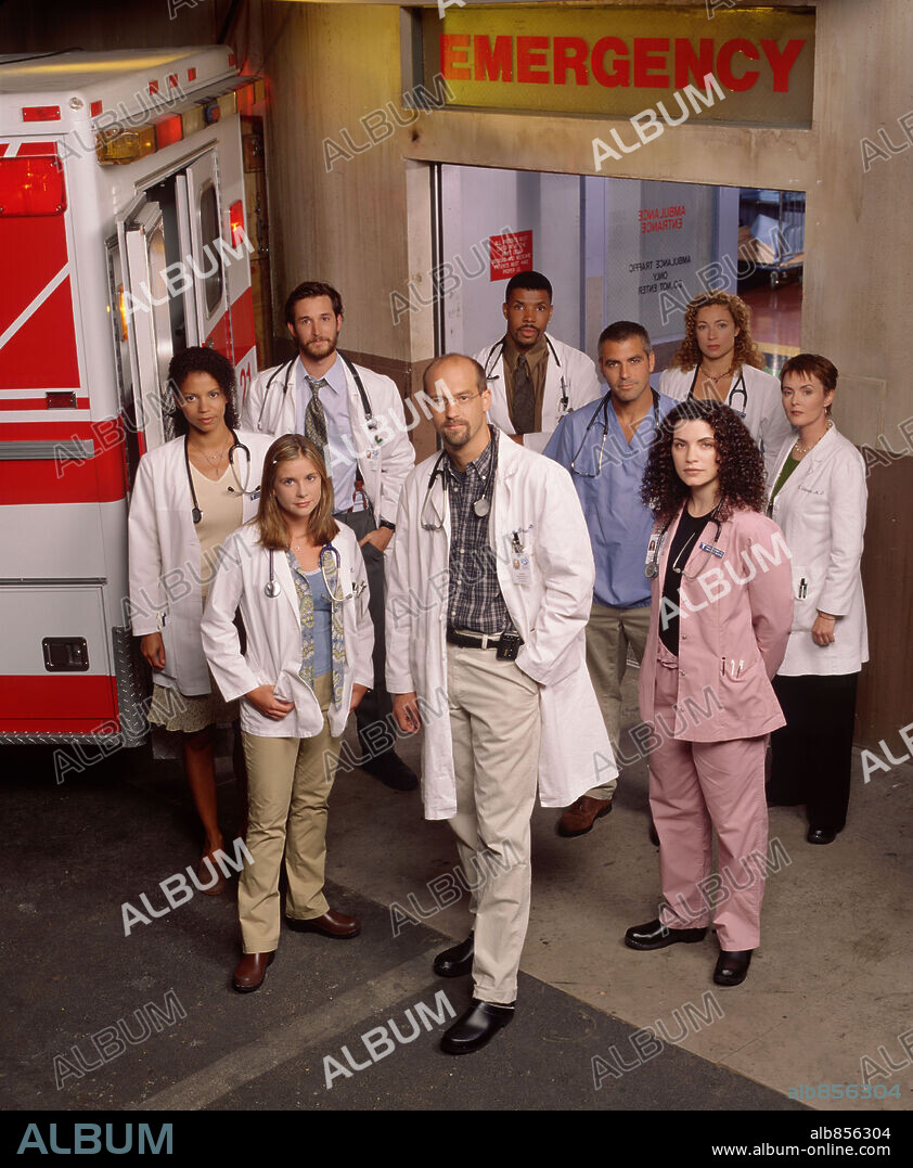 ANTHONY EDWARDS, ERIQ LA SALLE, GEORGE CLOONEY, GLORIA REUBEN, JULIANNA MARGULIES, KELLIE MARTIN, LAURA INNES und NOAH WYLE in EMERGENCY ROOM - DIE NOTAUFNAHME, 1994 (ER), unter der Regie von CHRISTOPHER CHULACK, JONATHAN KAPLAN, LESLIE LINKA GLATTER und RICHARD THORPE. Copyright WARNER BROS TV/AMBLIN TV.