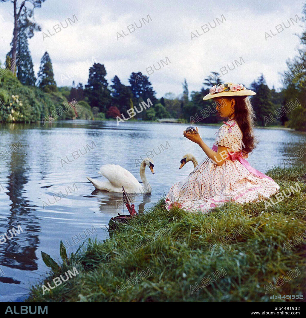 PAMELA FRANKLIN in THE INNOCENTS, 1961, directed by JACK CLAYTON. Copyright 20TH CENTURY FOX.