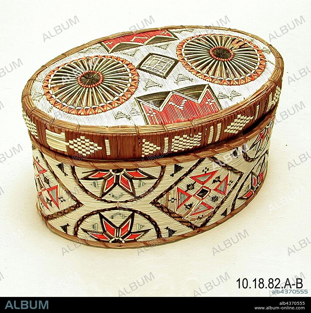 Micmac, Native American, Box, between 1890 and 1910, birch bark, porcupine quills, dye, and brass tacks, Overall (with lid): 5 1/4 × 9 × 6 inches (13.3 × 22.9 × 15.2 cm).