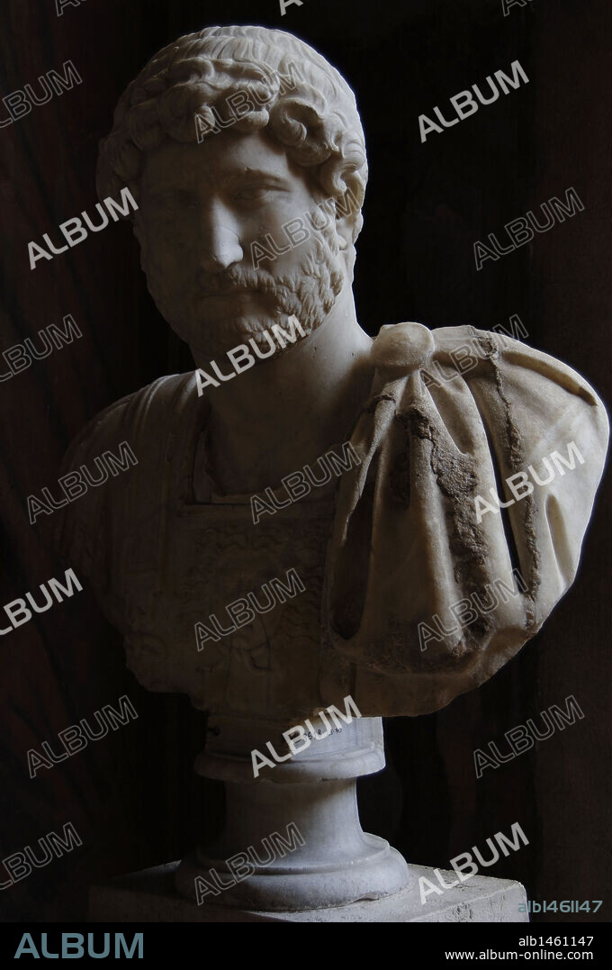 ADRIANO. Publio Elio (76-138). Emperador romano (117-138). Sucesor de Trajano. BUSTO DE ADRIANO en el Palacio Altemps, una de las sedes de Museo Nacional Romano. ROMA. Italia.