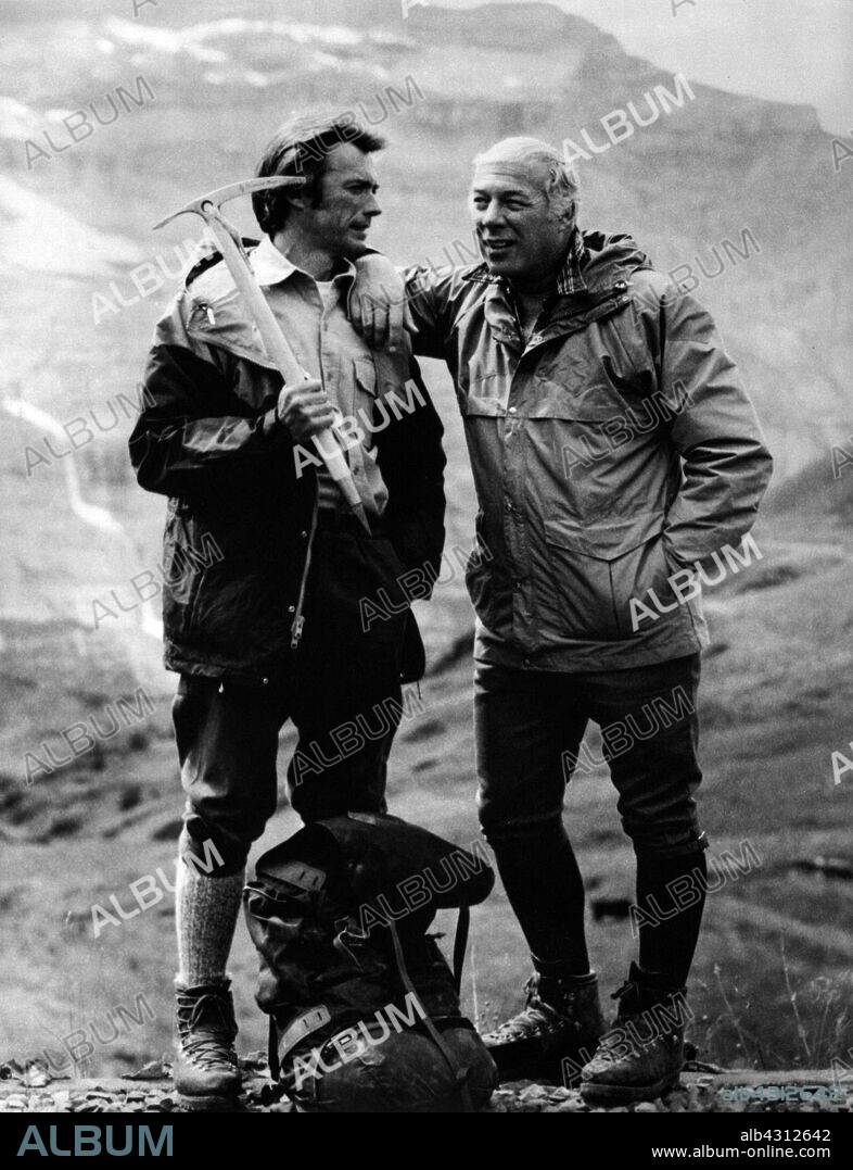 CLINT EASTWOOD y GEORGE KENNEDY en LICENCIA PARA MATAR, 1975 (THE EIGER SANCTION), dirigida por CLINT EASTWOOD. Copyright M.G.M/UNITED ARTIST.
