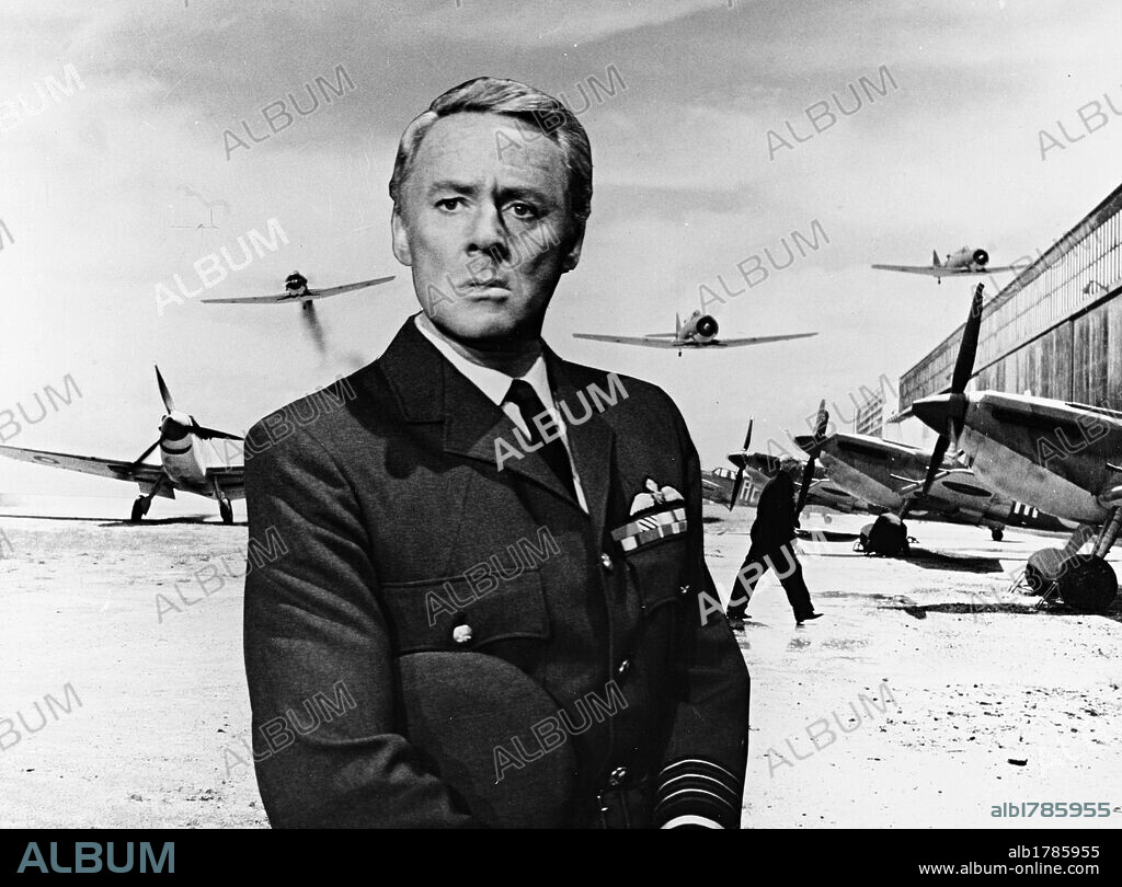 VAN JOHNSON in EAGLES OVER LONDON, 1969 (LA BATTAGLIA D'INGHILTERRA), directed by ENZO G. CASTELLARI. Copyright ATLANTIDA FILMS.