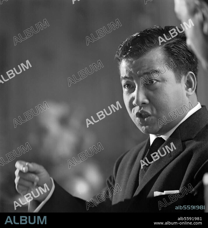 Sihanouk, Norodom Varman Cambodian politician, 1941-1955 king of Cambodia, Prime Minister, at the same time head of state from 1960, exiled. 1970 -5 and 79-91; since 1993 King again; born 31.10.1922 Phnom Penh. Sihanouk during a speech. Photo, 1966.
