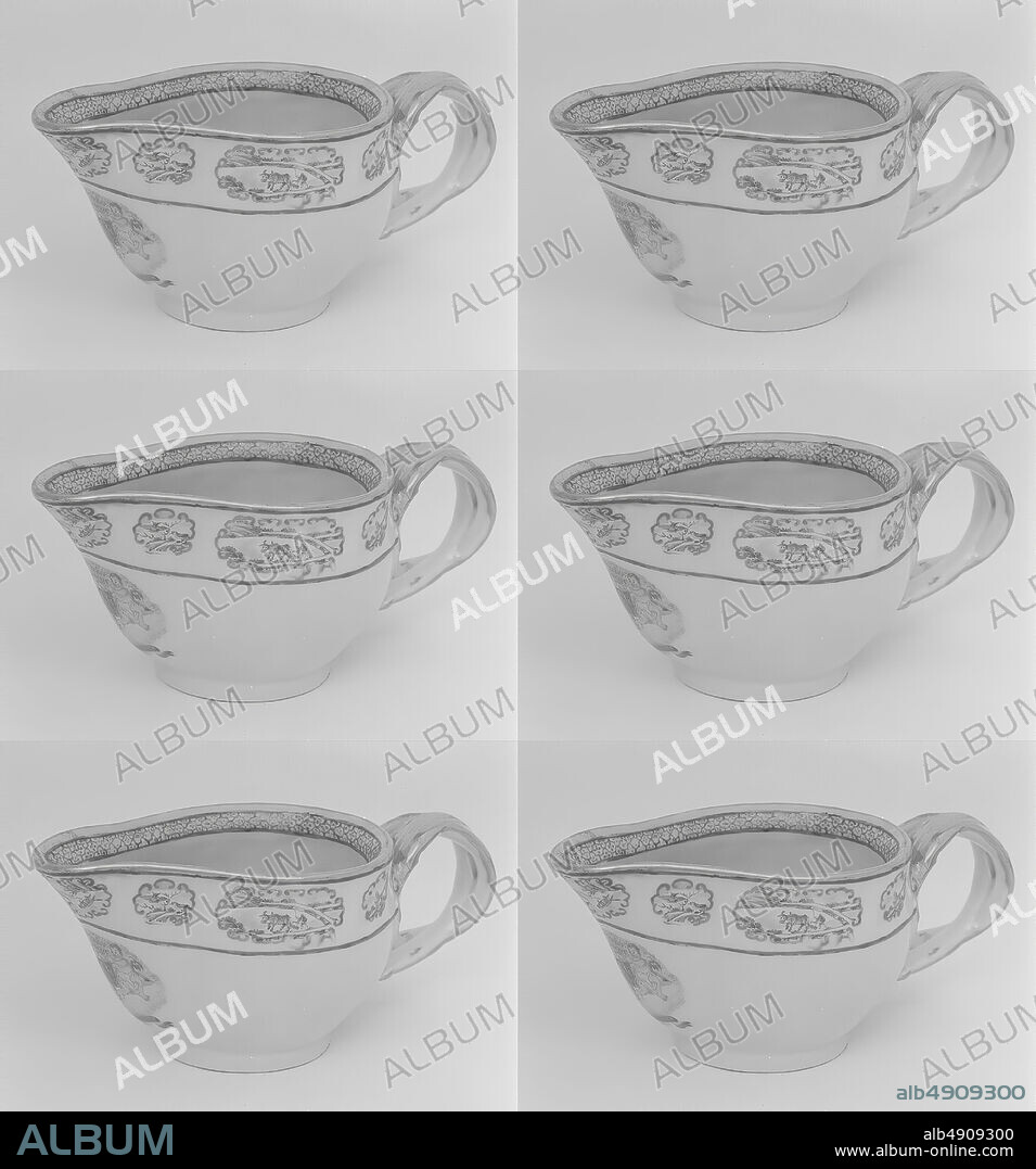 Gravy boat (part of a service), Chinese, for Portuguese market, ca. 18001805, Chinese, for Portuguese market, Hard-paste porcelain, Overall: 3 × 7 3/16 in. (7.6 × 18.3 cm), Ceramics-Porcelain-Export.