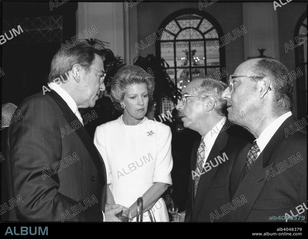 King Constantine of Greece, Queen Constantine, David Silverstein and Vaizmoln Ahavoni at awards dinner, 1995.