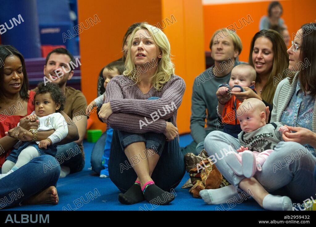 NAOMI WATTS en MIENTRAS SEAMOS JOVENES, 2014 (WHILE WE'RE YOUNG), dirigida por NOAH BAUMBACH. Copyright SCOTT RUDIN PRODUCTIONS.