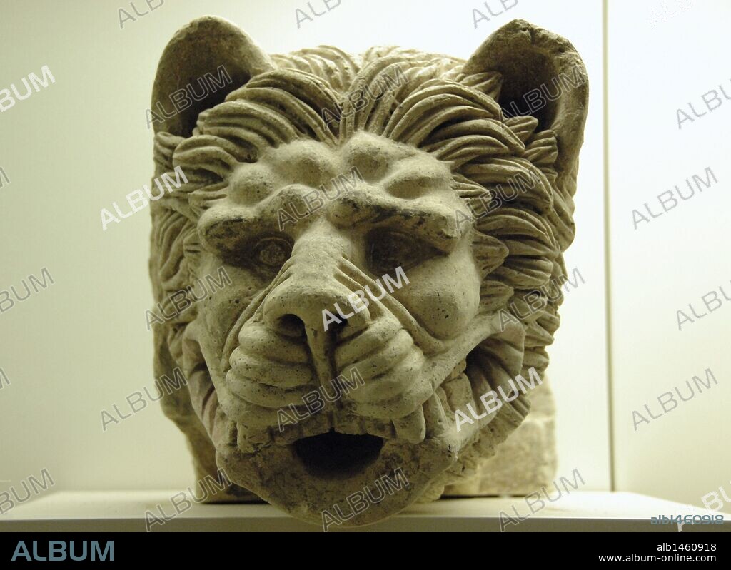 ARTE GRIEGO. GRECIA. Escultura que representa una CABEZA DE LEON. Museo Arqueológico de Olimpia. Provincia de Ilía. Región del Peloponeso. Grecia.