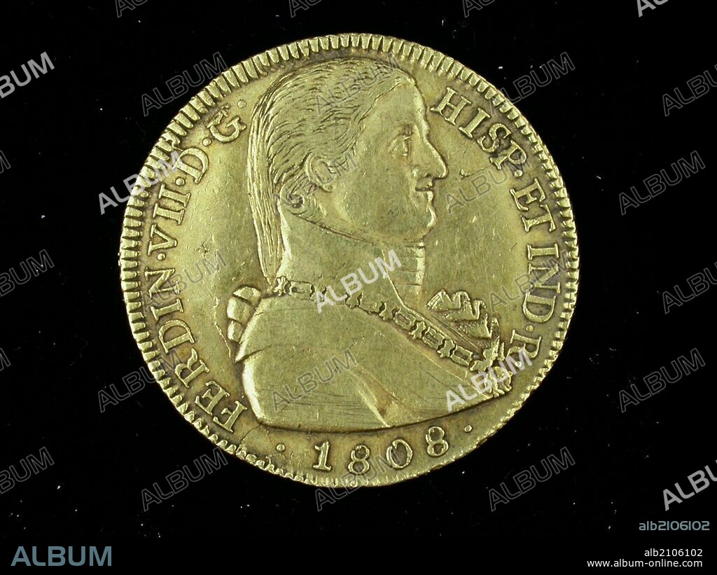 NUMISMATICA. MONEDA MODERNA. OCHO ESCUDOS DE ORO, DE FERNANDO VII. ANVERSO. BUSTO DEL REY CON MELENA SUELTA A LA DERECHA CON MANTO Y COLLAR. (DEPOSITO: MUSEO ARQUEOLOGICO NACIONAL).