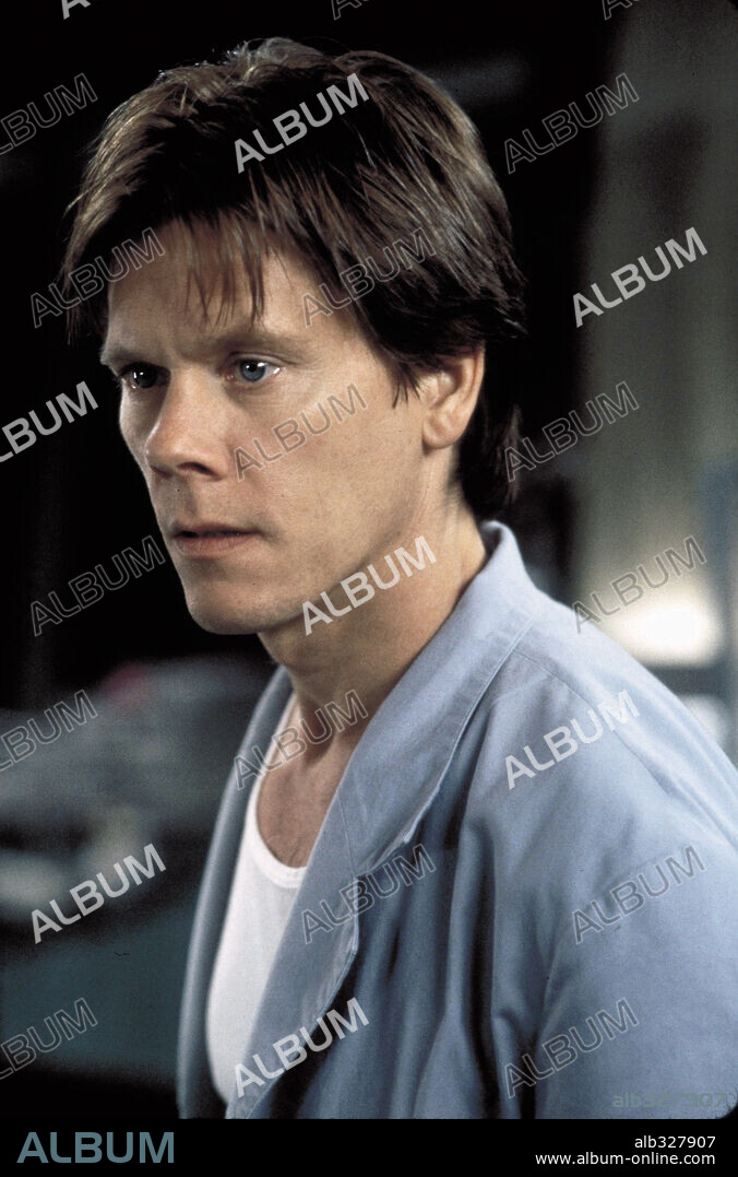 KEVIN BACON en EL HOMBRE SIN SOMBRA, 2000 (HOLLOW MAN), dirigida por PAUL VERHOEVEN. Copyright COLUMBIA PICTURES / VAUGHAN, STEPHEN.