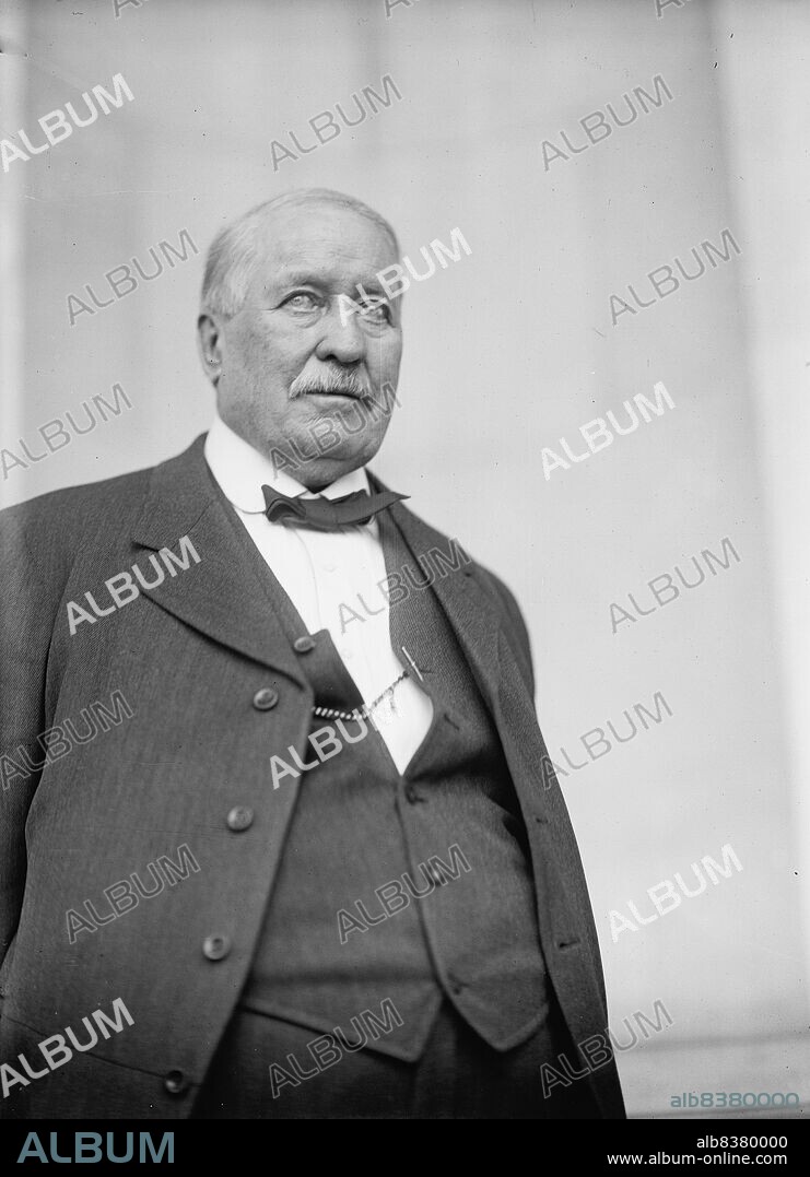 HARRIS & EWING. Thomas Benton Catron, delegate from New Mexico, 1911. Representative for New Mexico 1885-1897; Senator, 1912-1917. US politician and lawyer Thomas B. Catron.