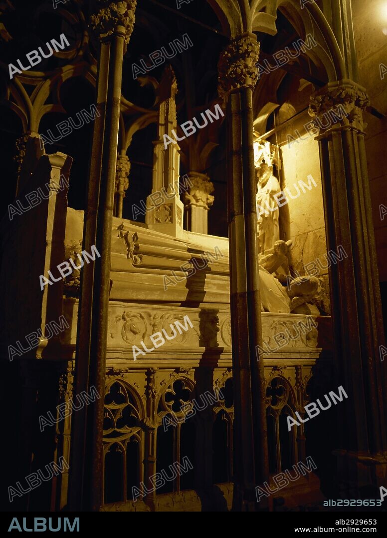 James II of Aragon (1267-1327). Called the Just. King of Aragon, Valencia and Count of Barcelona. Royal tomb of James II and Blanche of Anjou (1280-1310) by Pere de Bonull, Pere de Prenafeta and Francesc de Monflorit, 1311-1316. Monastery of Santes Creus. Catalonia. Spain.