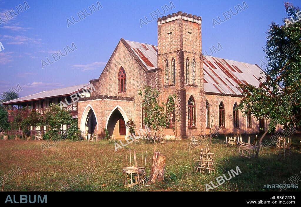 Remarkable for their military prowess, their receptivity to Christianity, and their intricate all-embracing kinship network, the Kachins are a hardy mountain people living in the remote hills of northern Burma and on the peripheries of India and China.<br/><br/>. 'Kachin' is actually a Burmese word that does not exist in any of the local dialects. Each Kachin tribe has a different name for themselves and their neighbours, but no word to describe the whole group.