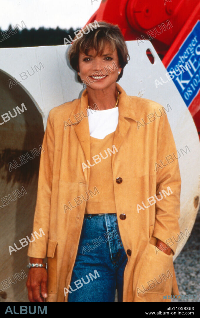 German actress Uschi Glas on the set of "Sylvia - A Class of Her Own", Germany 1998.