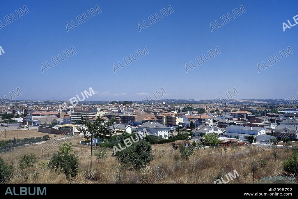 CATALUÑA. AGRAMUNT. Panorámica de la población. Comarca de l'Urgell. Provincia de Lleida.