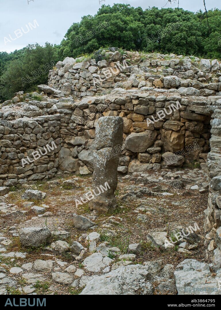 POBLADO PREHISTORICO DE SES PAISSES EN ARTA (MALLORCA).