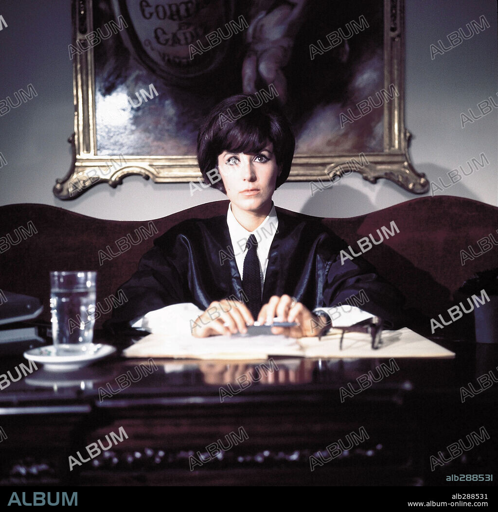CONCHA VELASCO en JUICIO DE FALDAS, 1969, dirigida por JOSE LUIS SAENZ DE HEREDIA. Copyright ARTURO GONZALEZ P.C.