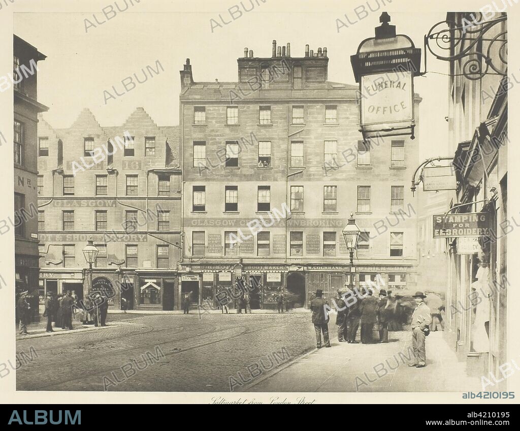 Saltmarket from London Street. Thomas Annan; Scottish, 1829-1887. Date: 1885. Dimensions: 18.5 x 24 cm (image); 28 x 37.9 cm (paper). Photogravure, plate 50 from the book "The Old Closes & Streets of Glasgow" (1900). Origin: Scotland.