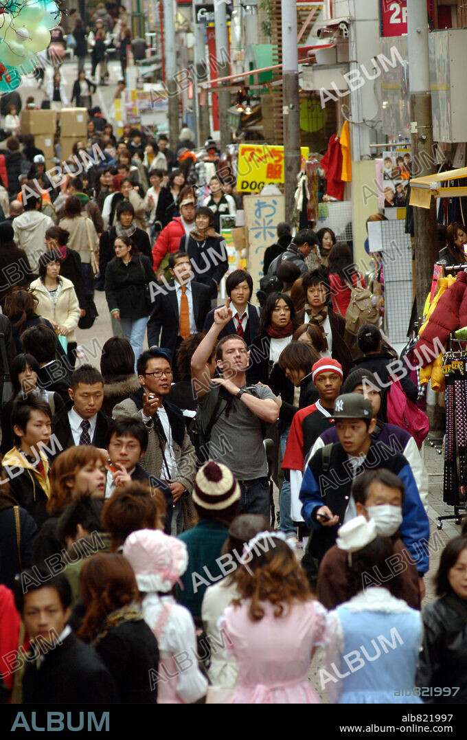 LUCAS BLACK in FAST AND THE FURIOUS: THE FAST AND THE FURIOUS: TOKYO DRIFT, 2006, directed by JUSTIN LIN. Copyright UNIVERSAL PICTURES/ORIGINAL FILM / BALDWIN, SIDNEY.