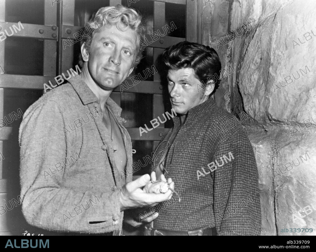 DEWEY MARTIN y KIRK DOUGLAS en RÍO DE SANGRE, 1952 (THE BIG SKY), dirigida por HOWARD HAWKS. Copyright RKO.