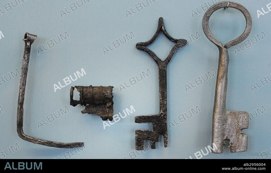 LLAVES ANTIGUAS. Procedentes de Gniew y Swiecie. Polonia. Museo Arqueológico de Gdansk. Polonia. Europa.