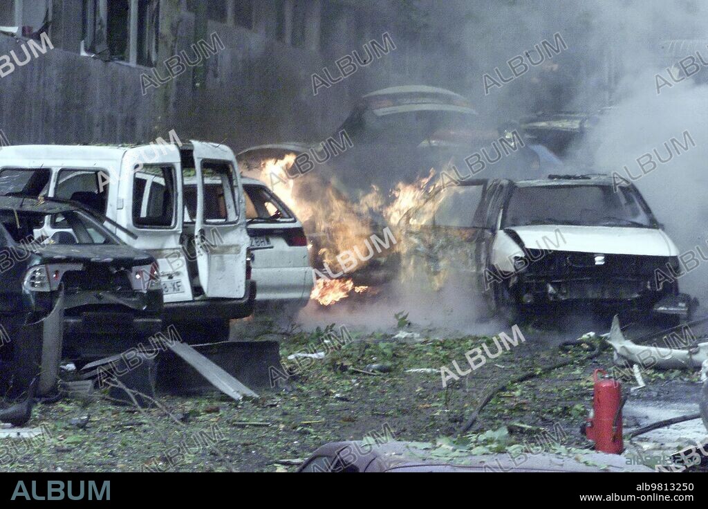 Madrid 06-11-2001 atentado de eta en la calle Corazon de Maria con cardenal Siliceo foto Jaime Garcia y Chema barroso Archdc.