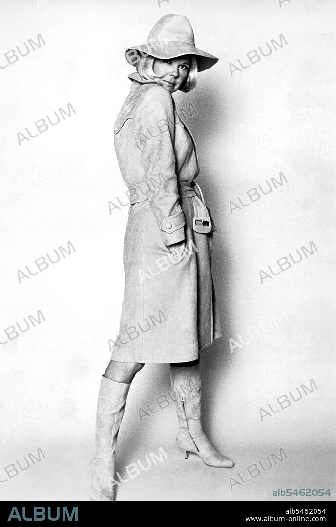 DORIS DAY en UNA SIRENA SOSPECHOSA, 1966 (THE GLASS BOTTOM BOAT), dirigida por FRANK TASHLIN. Copyright M.G.M.