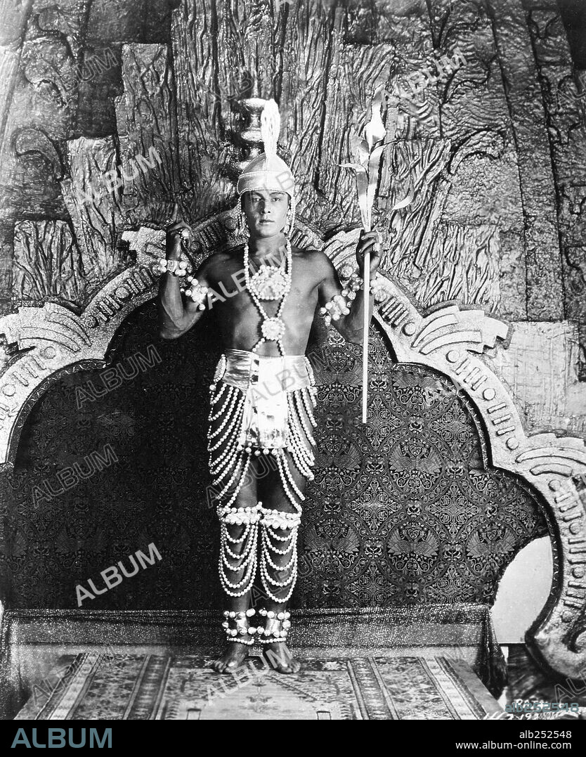 RUDOLPH VALENTINO in THE YOUNG RAJAH, 1922, directed by PHIL ROSEN. Copyright PARAMOUNT PICTURES.