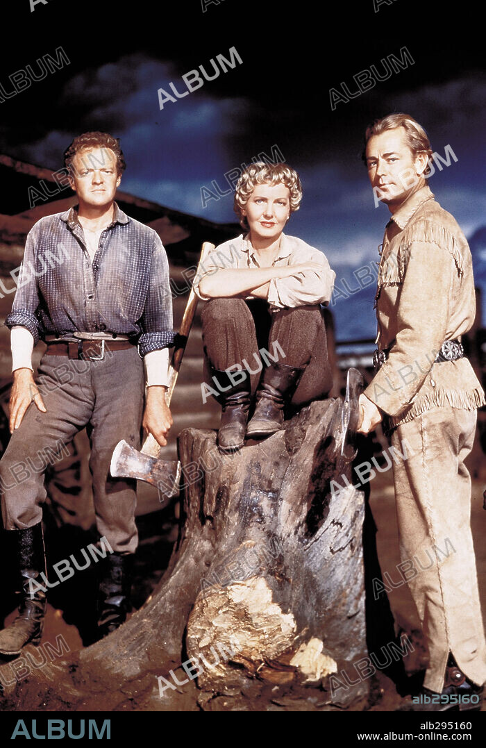 ALAN LADD, JEAN ARTHUR y VAN HEFLIN en RAÍCES PROFUNDAS, 1953 (SHANE), dirigida por GEORGE STEVENS. Copyright PARAMOUNT PICTURES.