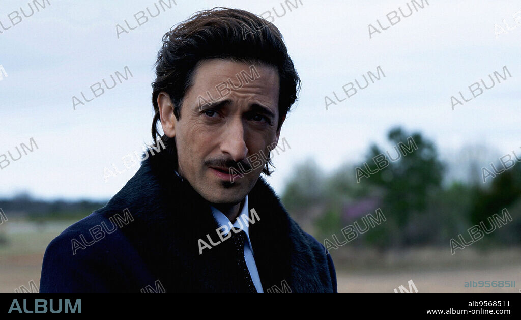 ADRIEN BRODY dans GHOSTED, 2023, réalisé par DEXTER FLETCHER. Copyright Apple Original Films.