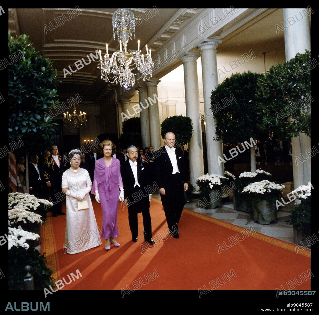 Emperor Hirohito of Japan with Empress Nagako visit President Gerald Ford and his wife Betty in Washington DC 1975.