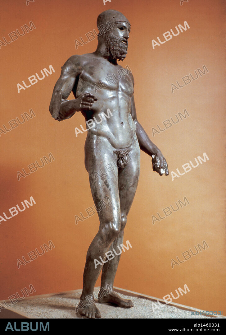 ARTE GRIEGO. MAGNA GRECIA. S. V AC. BRONCE B DE RIACE. Original griego hallado en aguas de la costa jónica. Atribuído al escultor ALCAMENES. Fechado en el 450 aC. "ANFIARAO ADIVINO". Museo Nacional. Reggio di Calabria. Italia.
