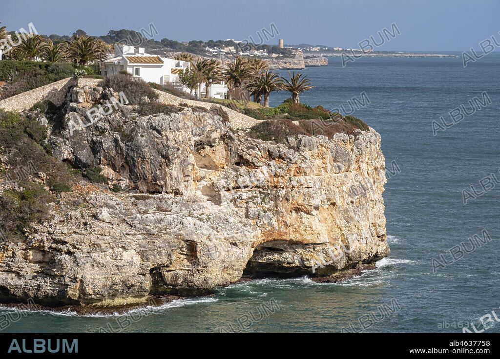 Morro de Ponent, S Estany d en Mas, Cala Romantica, Manacor, Mallorca, Balearic Islands, Spain.