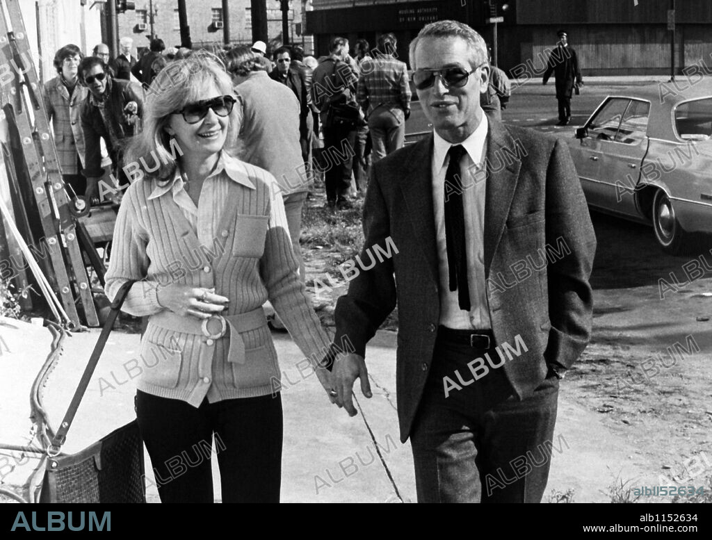 JOANNE WOODWARD and PAUL NEWMAN in THE DROWNING POOL, 1975, directed by STUART ROSENBERG. Copyright WARNER BROTHERS.
