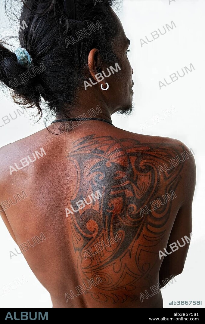 Tattoo on a man's back, Sorong, Papua Barat, West Papua, Indonesia, Asia.