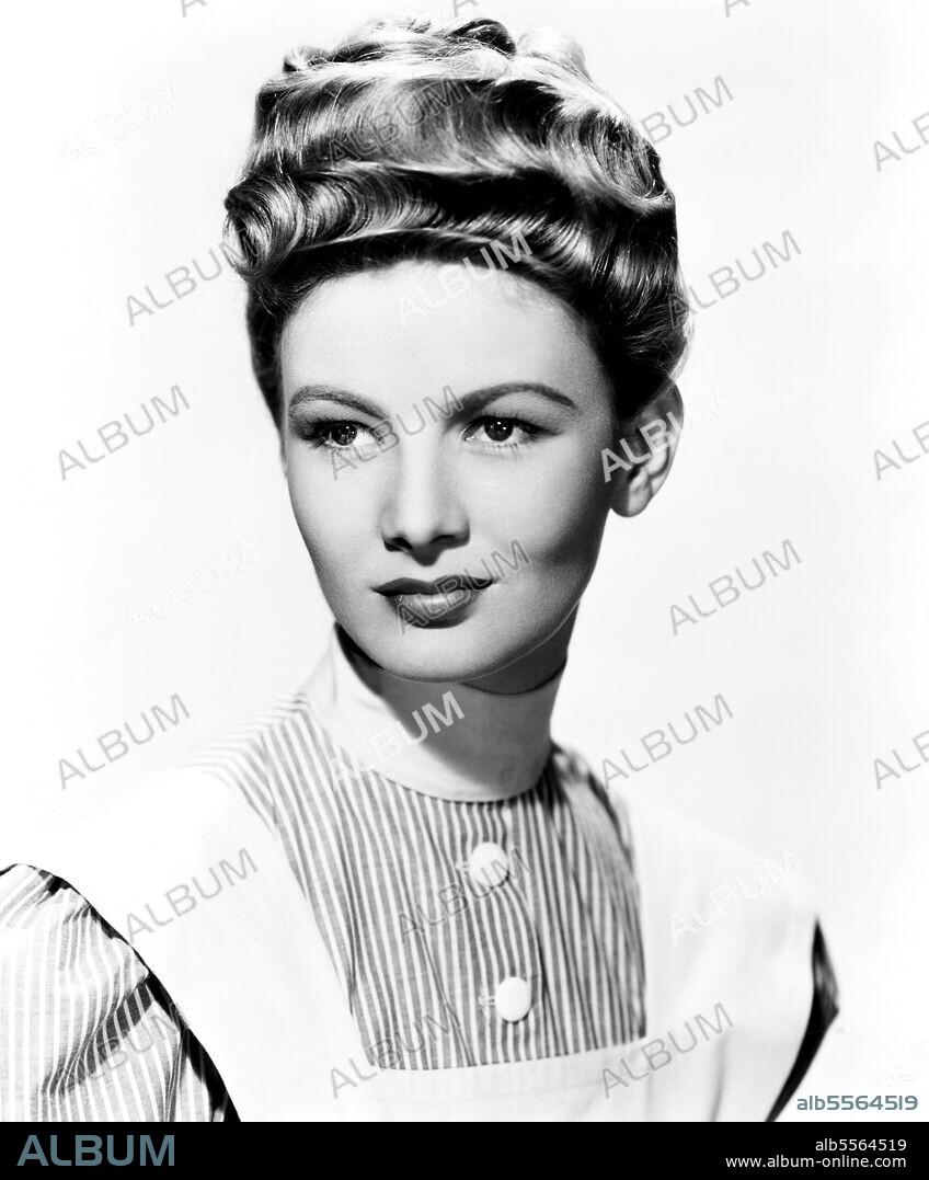 VERONICA LAKE in MISS SUSIE SLAGLE'S, 1946, directed by JOHN BERRY. Copyright PARAMOUNT PICTURES.