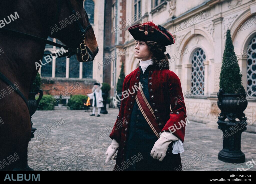 JOE ALWYN en LA FAVORITA, 2018 (THE FAVOURITE), dirigida por YORGOS LANTHIMOS. Copyright ELEMENT PICTURES/SCARLET FILMS/FILM4/WAYPOINT ENTERTAINMENT.