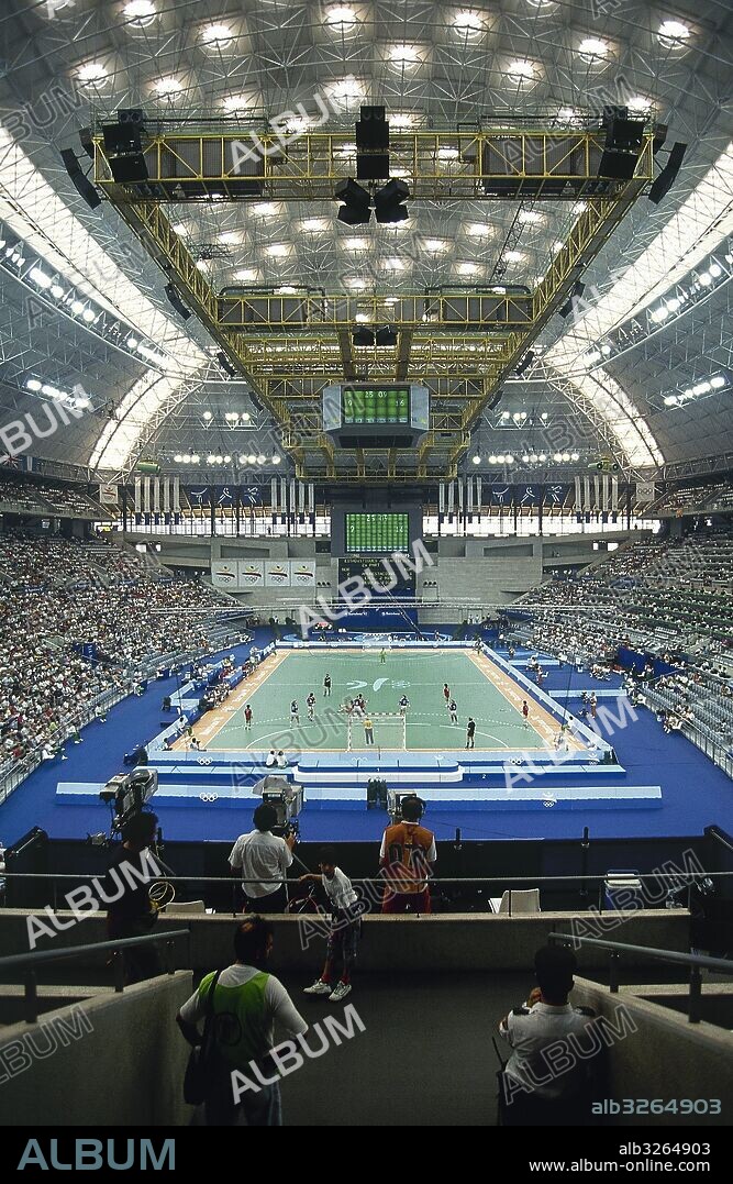 JUEGOS OLIMPICOS "BARCELONA'92". COMPETICION OLIMPICA DE BALONMANO FEMENINO. Prueba olímpica celebrada en el PALAU SANT JORDI. Anillo Olímpico de Montjuïc. Barcelona. Cataluña.