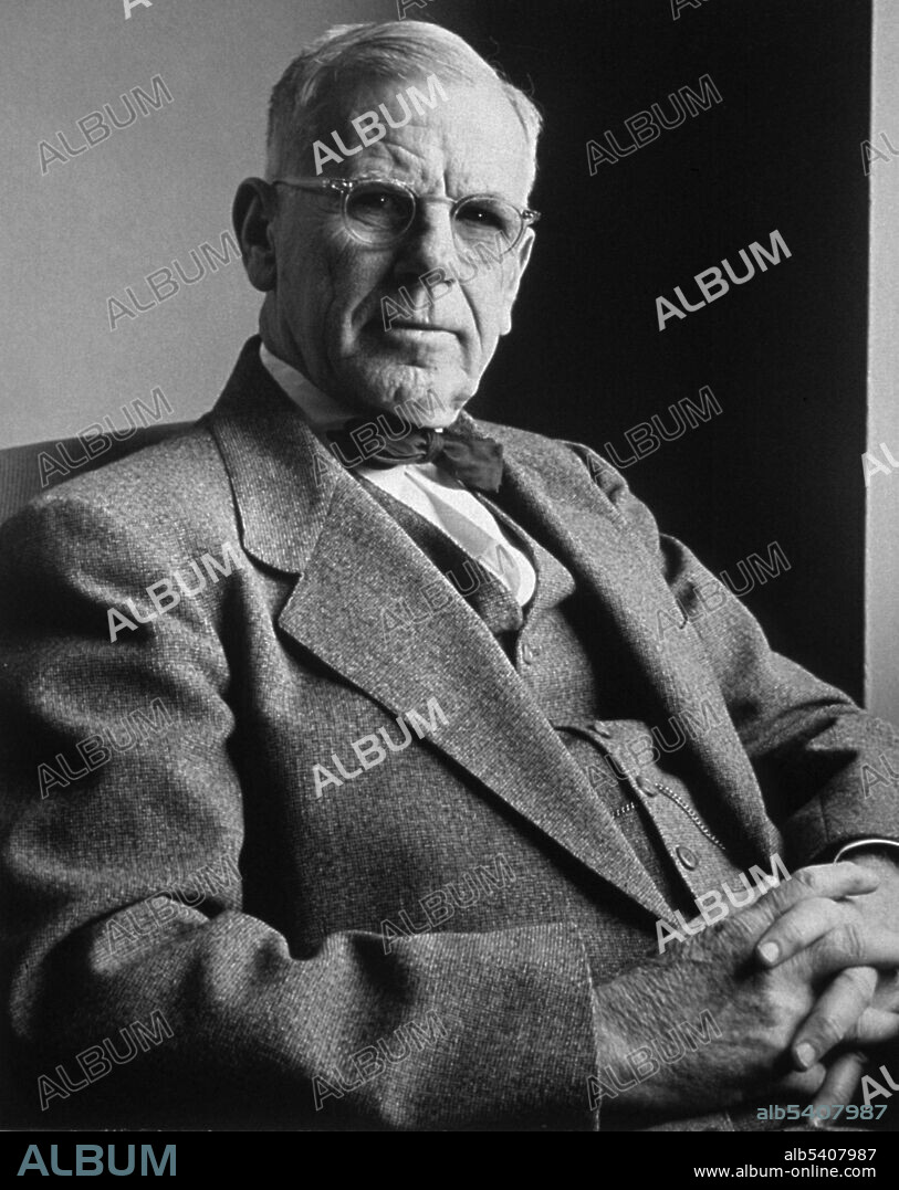 Ernest William Goodpasture (1886-1960), American pathologist and physician. Goodpasture worked on the pathogenesis of a variety of infectious diseases, and parasitism. With colleagues he invented methods for growing viruses and certain bacteria in chicken embryos and eggs. This facilitated the development of vaccines against influenza, chicken pox, smallpox, yellow fever, typhus, Rocky mountain spotted fever, and other diseases.