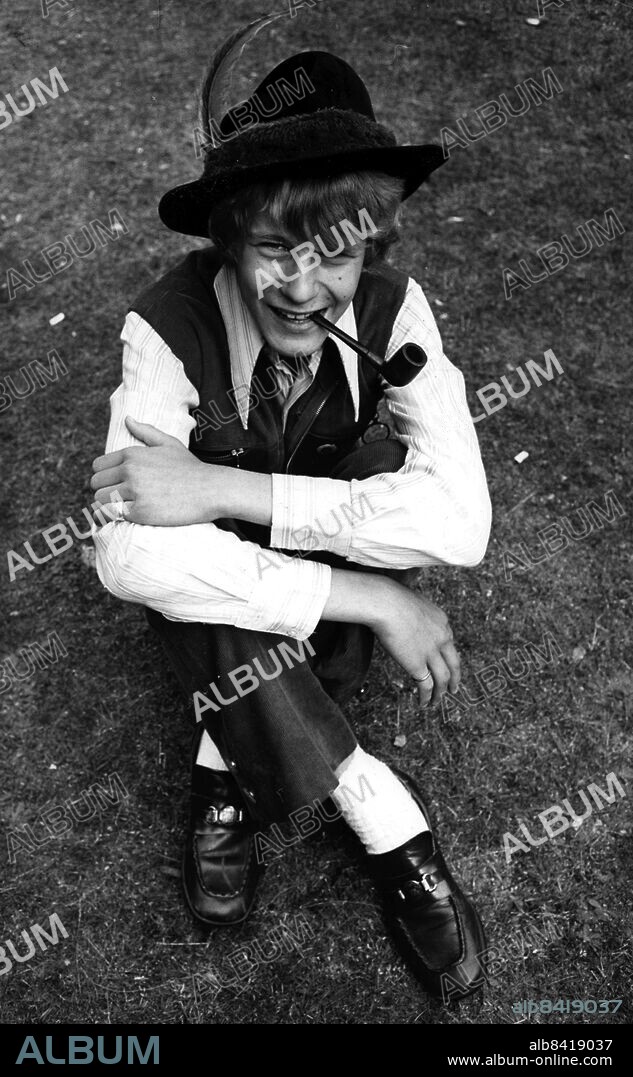 Stellan Skarsgård , skådespelare , känd från TV - serien Bombi Bitt . Här på Kiviks marknad 1968. (c) Ove Jonsson / Sydsvenskan / IBL.