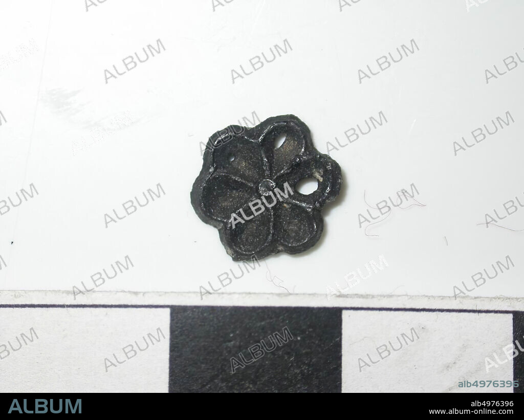 The Netherlands Middle Ages, belt fittings, metal, lead, tin alloy, Dm, 1.0 cm, D, 0.1 cm, late 14th century 1350-1400, the Netherlands, Zeeland, Hulst, Drowned Land.