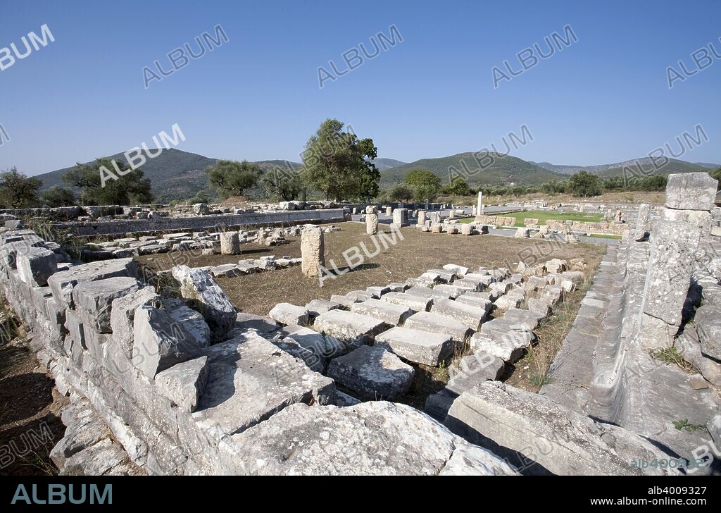 The asclepeion and the bouleuterion at Messene, Greece. A bouleuterion was a building which housed the council of citizens (boule) in Ancient Greece. Ancient Messene lies on the slopes of Mt Ithomi, 30km/19 miles northwest of Kalamata. It was founded by Epaminondas in 369 BC after the battle of Leuctra and the first Theban invasion of the Peloponnese.